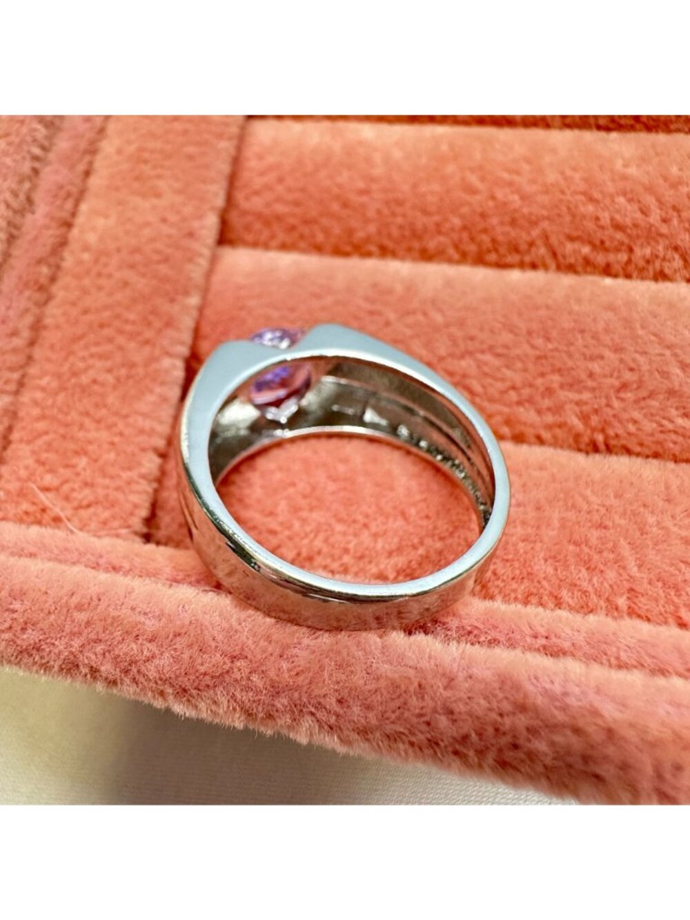 Silver-Tone Light Purple Cubic Zirconia Statement Band Ring Size 8 Lavender - Picture 5 of 11